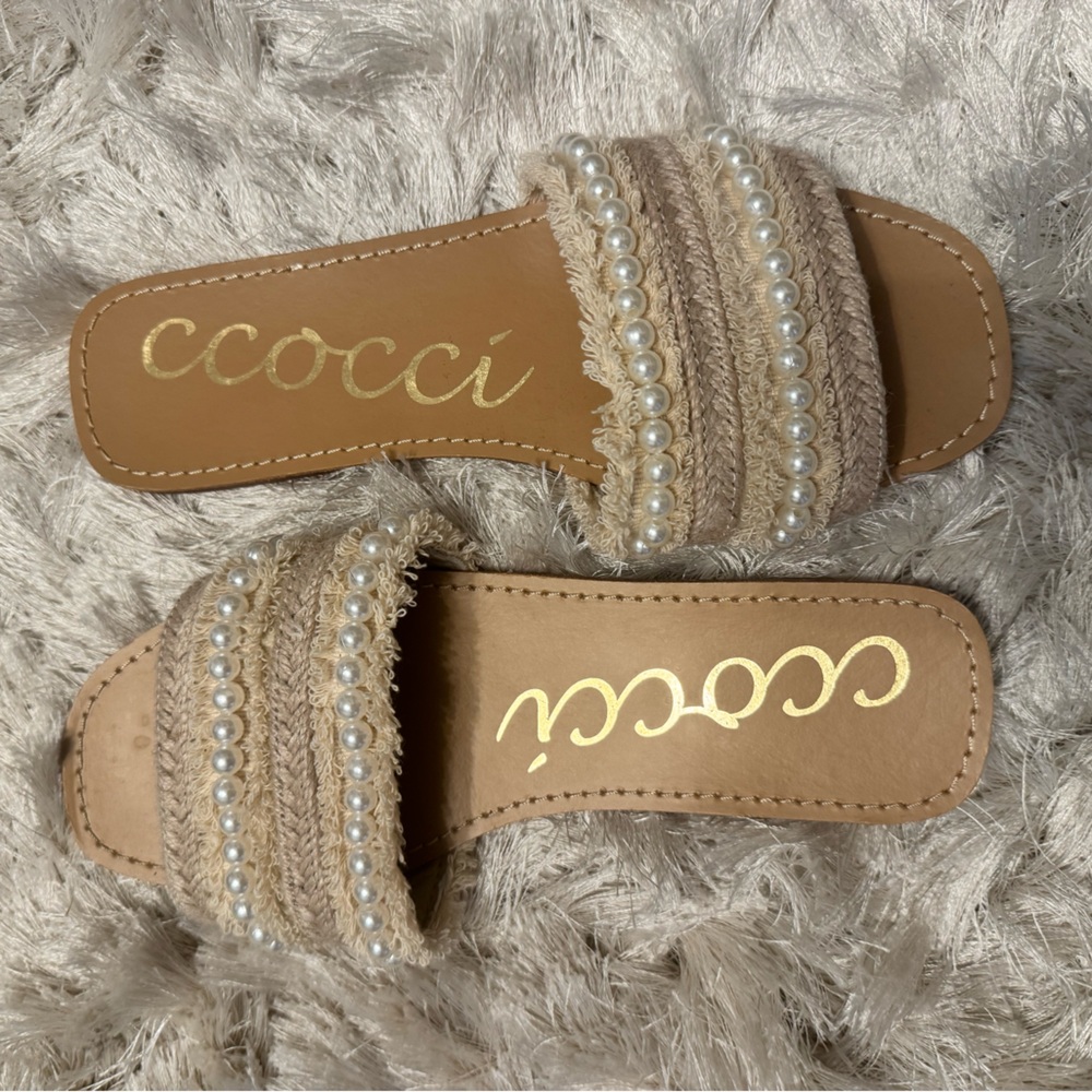 CCOCCI Pearl Woven Nude Flat Sandal, Size 7.5